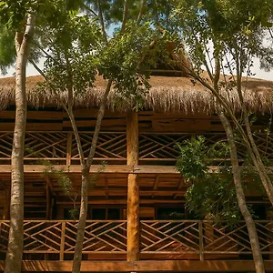 Campsite Treehouse H2ojos, Tulum